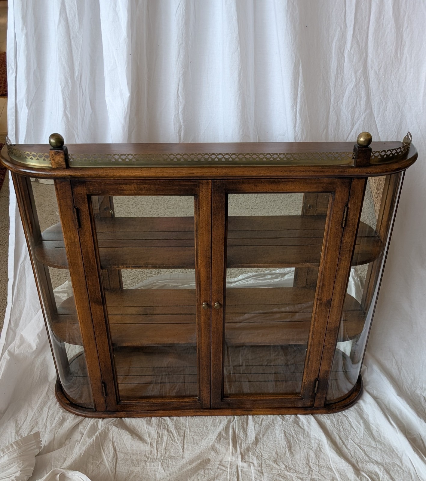 31″ Butler Specialty Company Wall/Table Top Curio Cabinet Mirror Wood Style 340