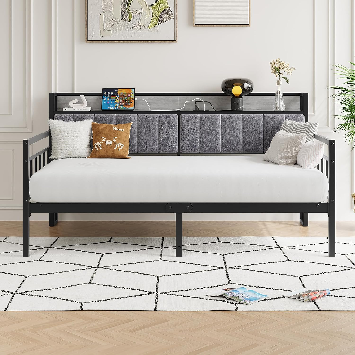 Metal Daybed Frame Twin Size with Charging Station,Metal Twin Bed Frame with Uph