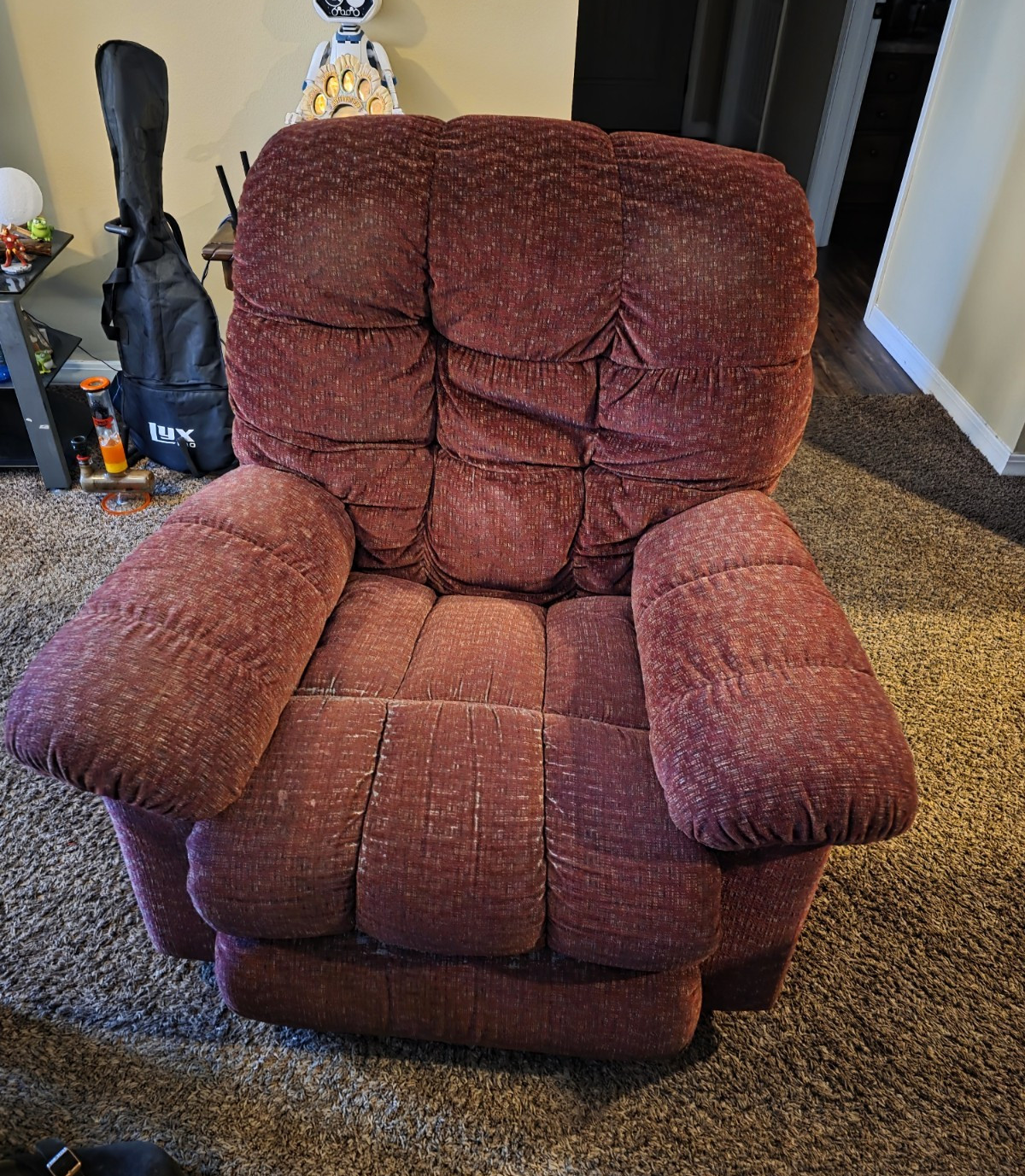 La-Z-Boy Burgundy Fabric Manual Recliner Chair High Back Pad Arms Wood Frame