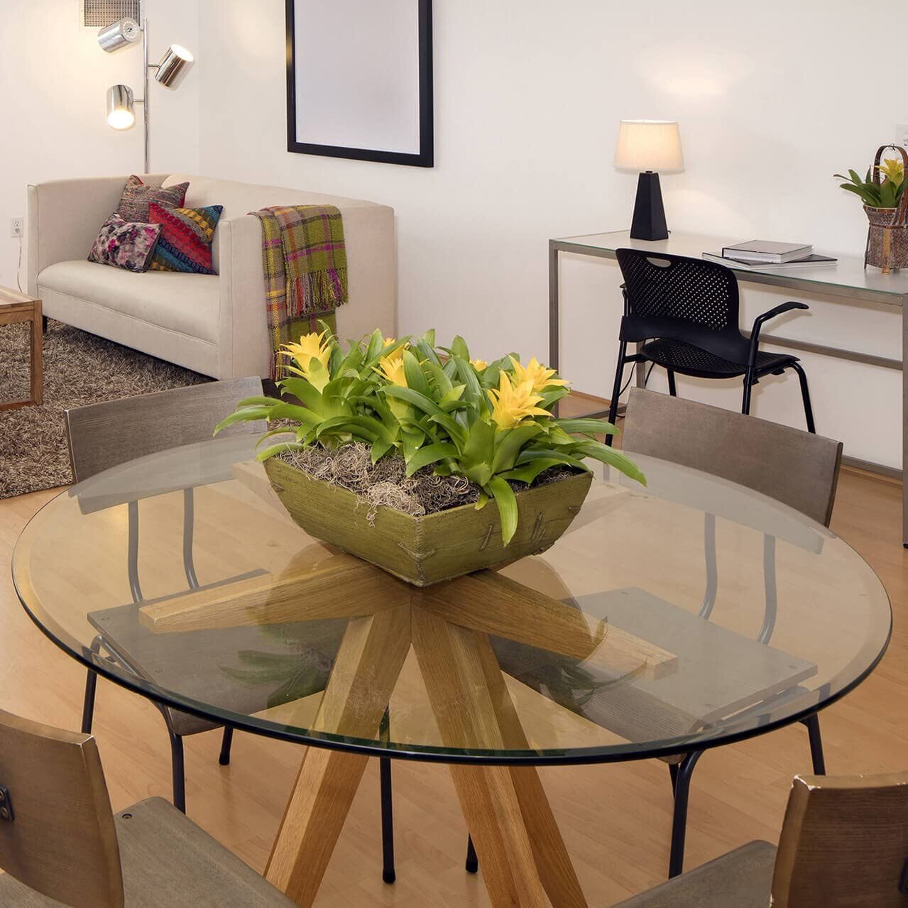 Clear 1/2″ Inch Thick Round Tempered Glass Table Top with Beveled Polished Edge