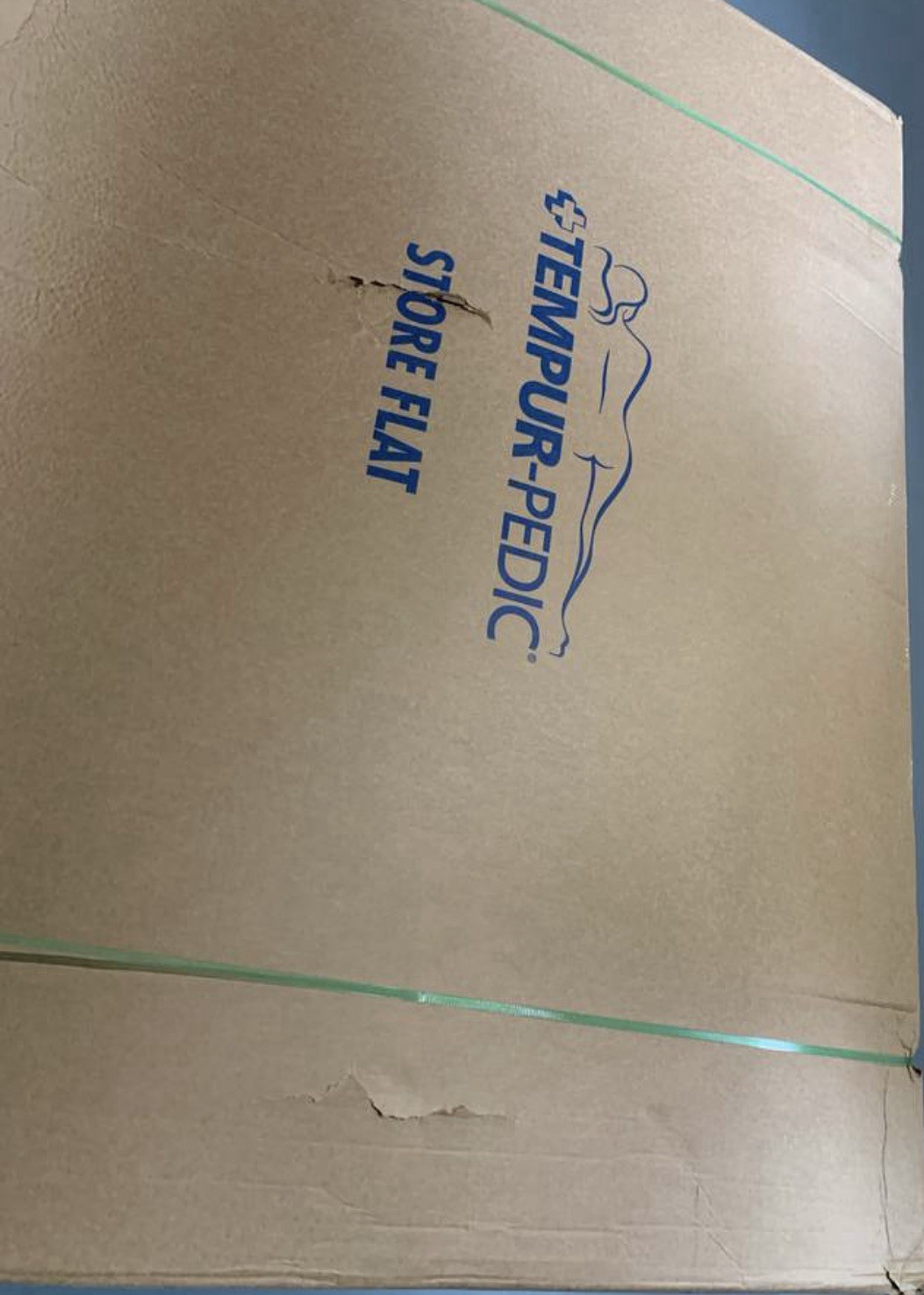 Queen Tempurpedic Adapt medium hybrid mattress 2.0 new in box