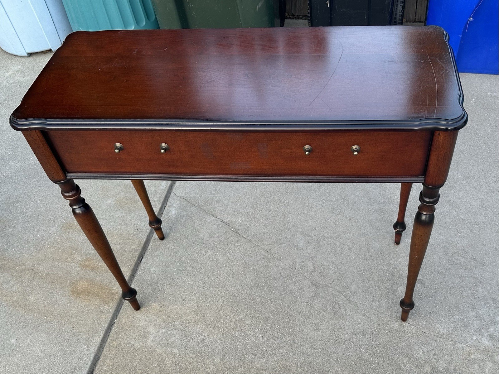 Bombay Co. Side Table Cherry – Turned Legs, False Drawer With Incomplete Handles