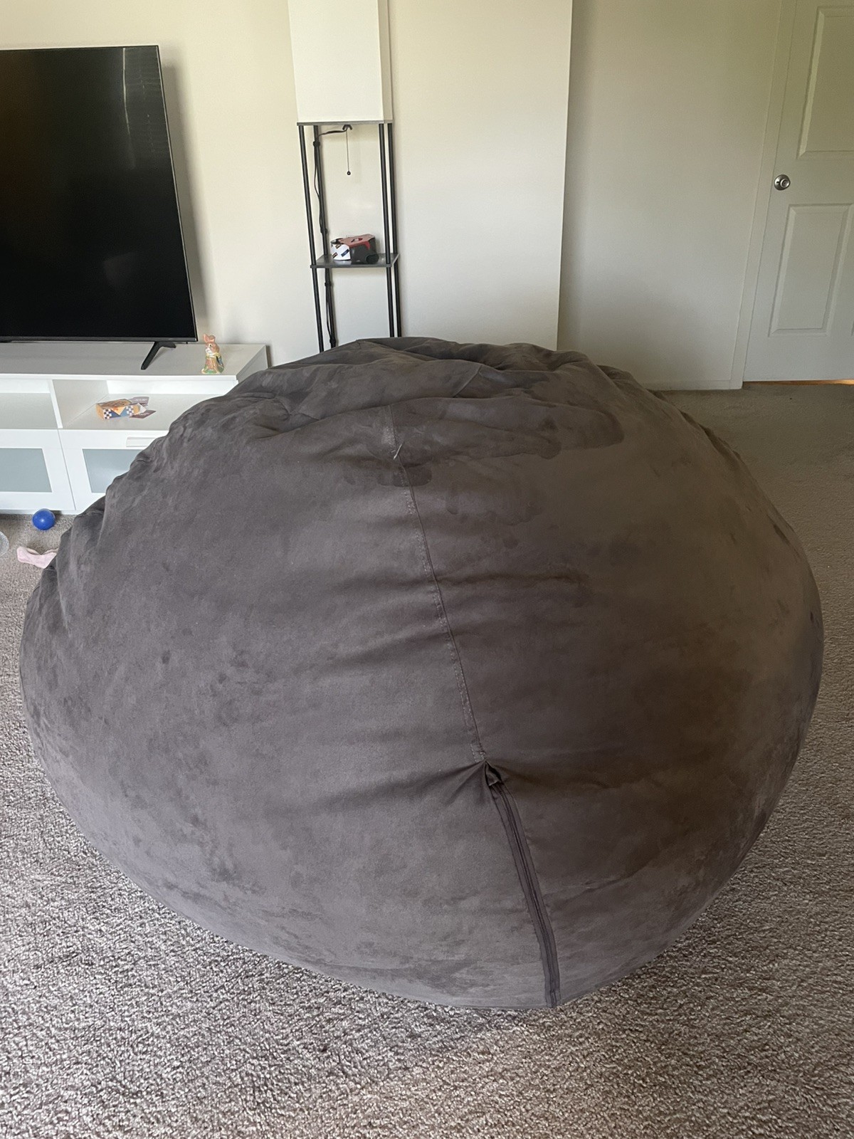 Le Pouf Madison 5 Ft large Bean Bag Chair Charcoal Gray