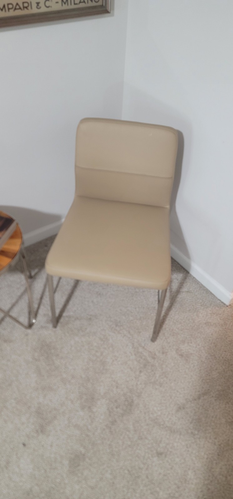 Bernhardt Design Avant Beige Leather Chair