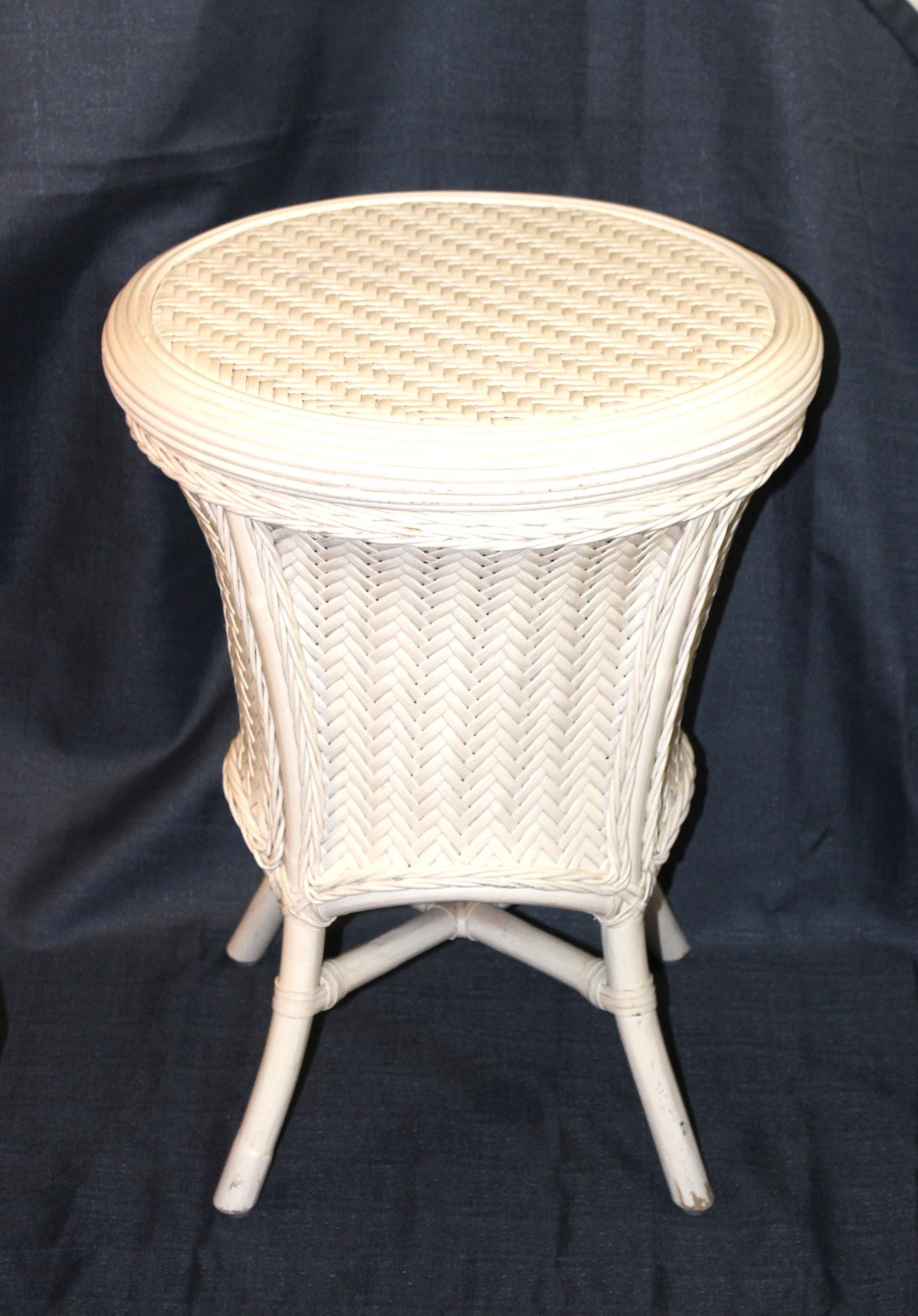 VINTAGE BAMBOO WICKER SIDE TABLE PLANT STAND 23″H x 18″D TIGHTLY WOVEN HANDMADE