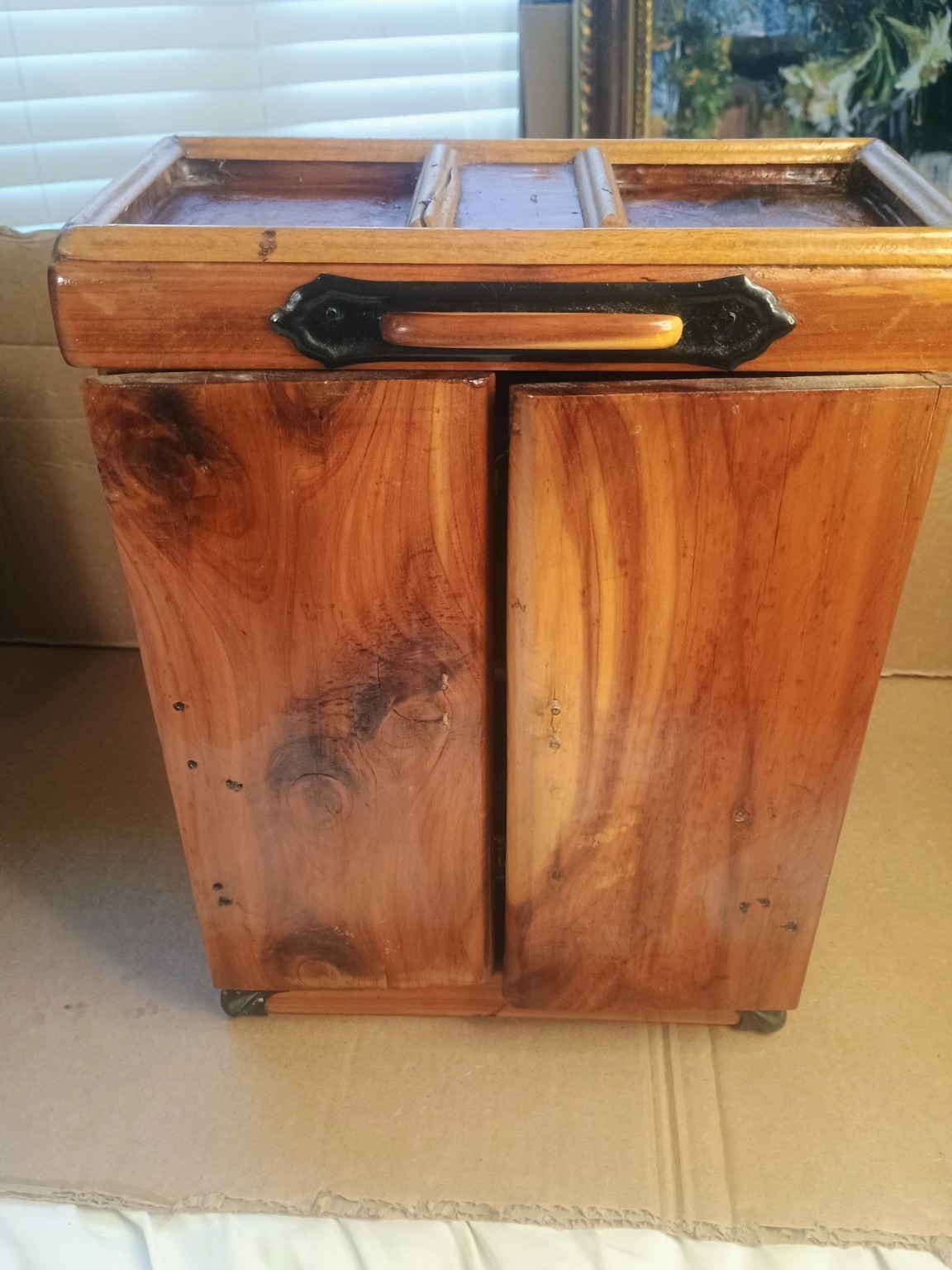 Rustic Cedar Wood Mini Bar Cabinet Bottle Rack Drawer Hinged Doors 13″ Tall
