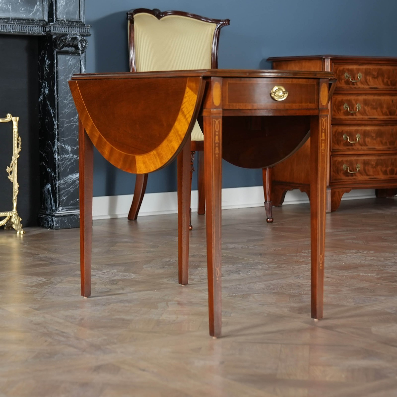 NVIN0580 , Vintage COUNCILL Pembroke Table, Pembroke Table