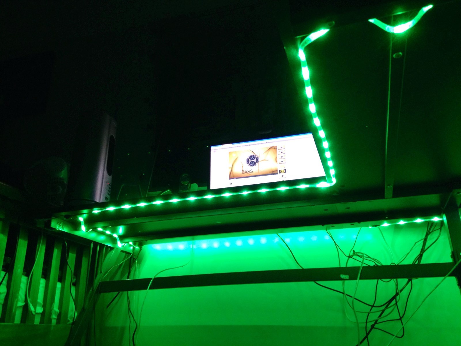 desk light – neon LED strip with remote control – incredible family fun