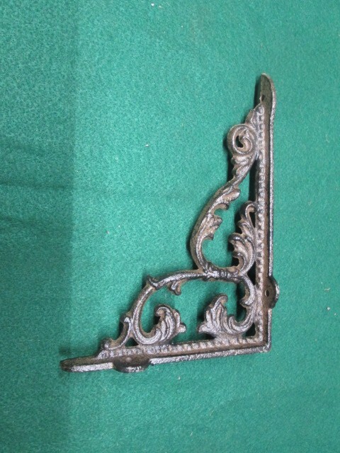 2 Antique Style Shelf Brace Wall Bracket Cast Iron Brackets Corbels