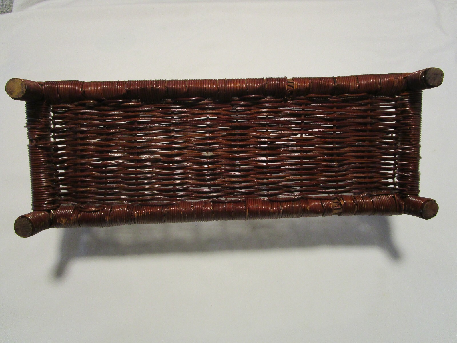 Vintage Natural Brown Wicker Rattan Wall shelf Tabletop Shabby Cottage 15.50” W
