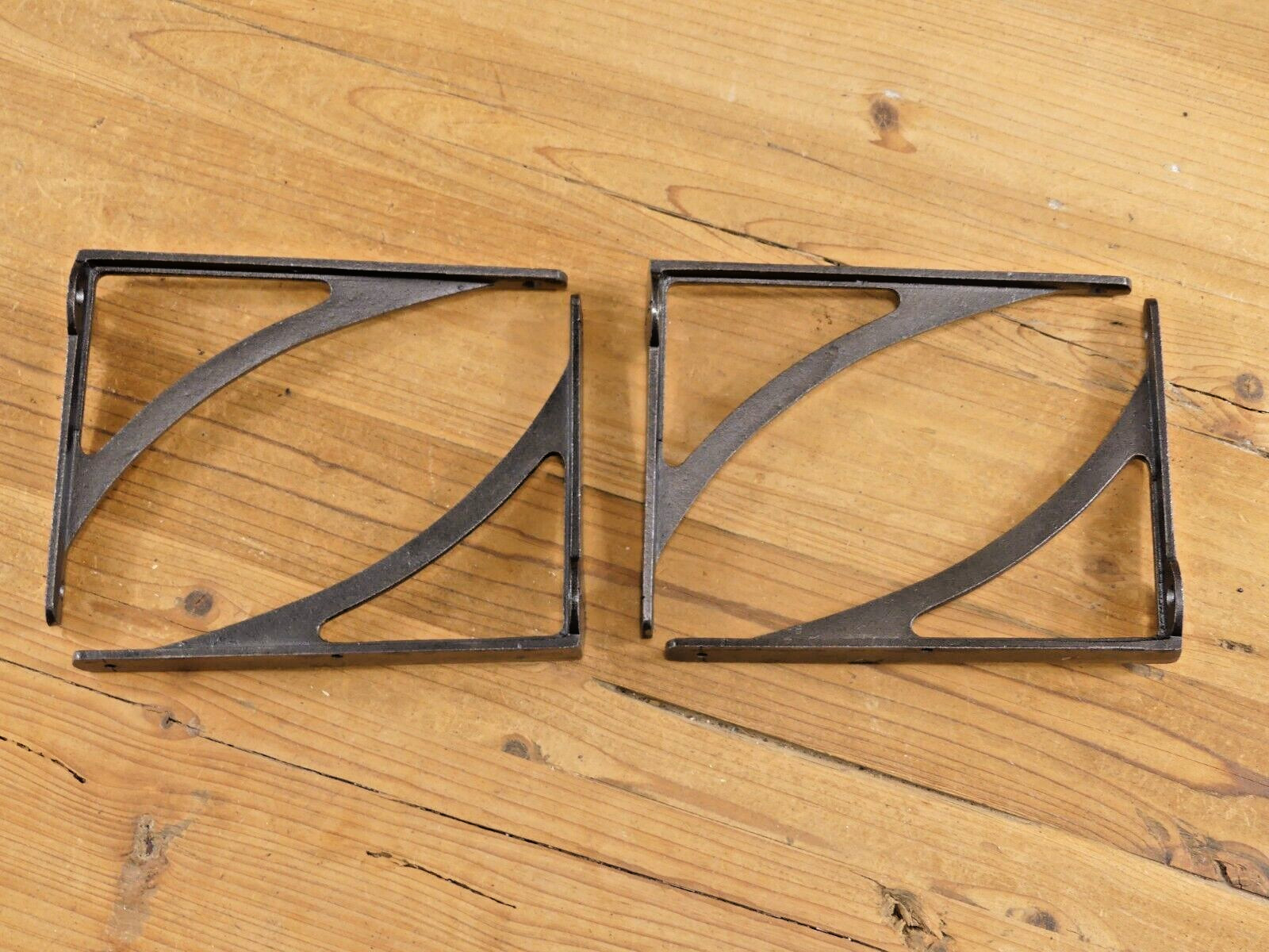 4 Cast Iron Brackets Braces Shelf Bracket Corbels Metal 7″ X 5 1/4″ Industrial
