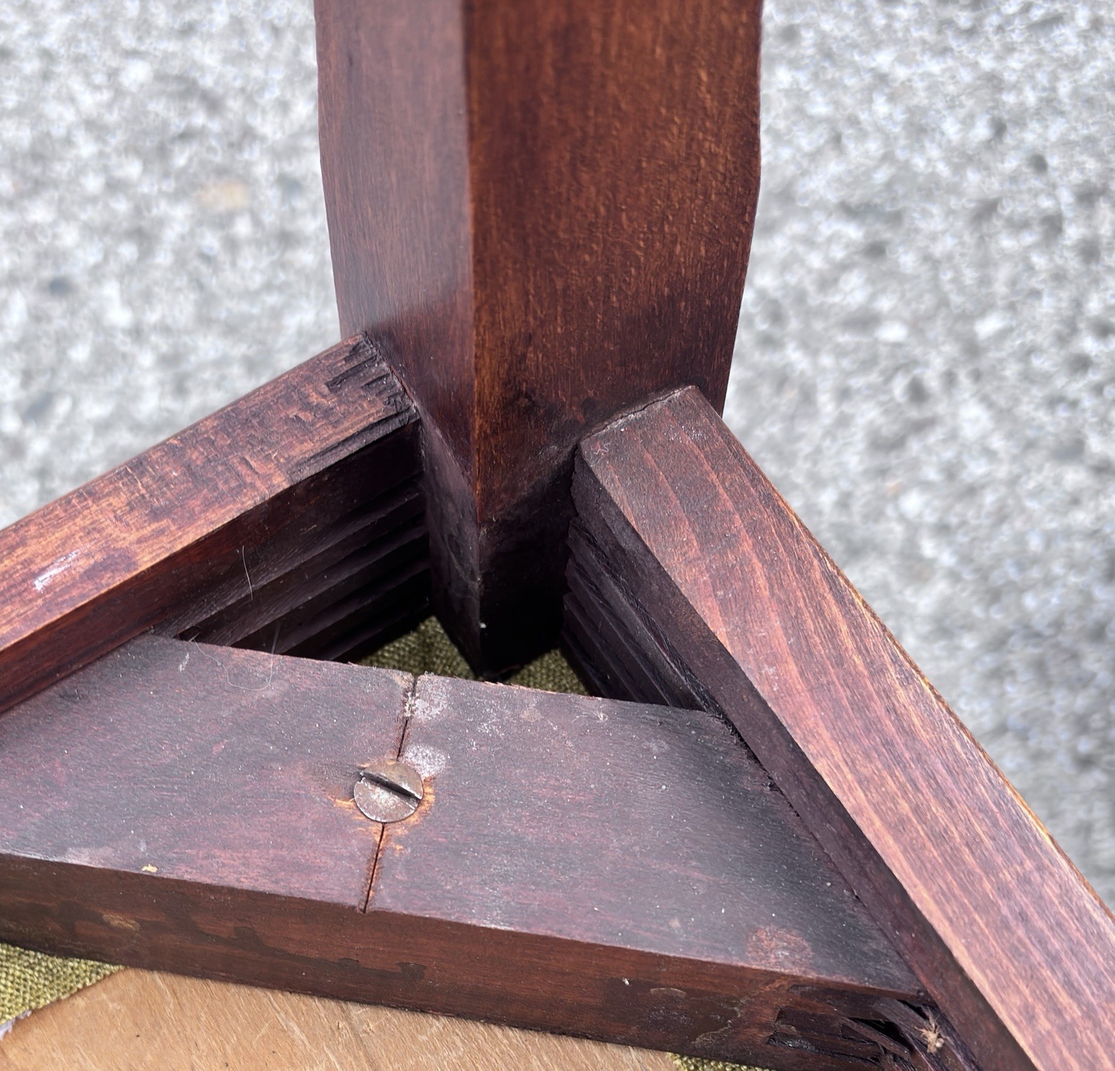 solid Mahogany _4 Duncan Phyfe Style ChairsTell City Chair Co