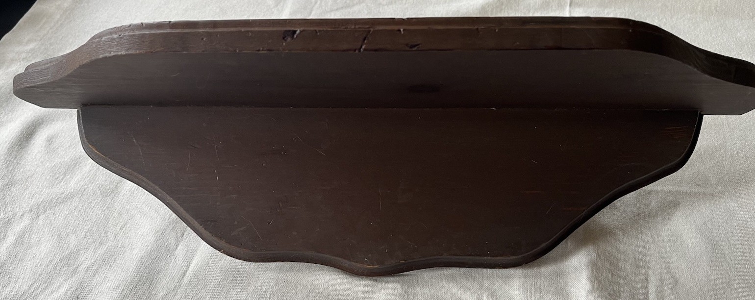 Dark Brown Stained Wood Wall Shelf, Scalloped Curved Edges. 18”x5”x4.75”,Cottage