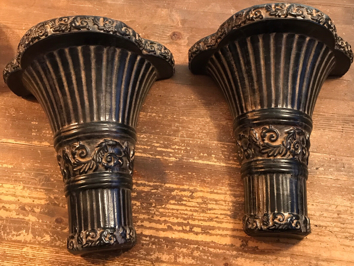 Set of 2 Ceramic Antique Vintage Wall Shelf Sconce Pocket Ornate 11”