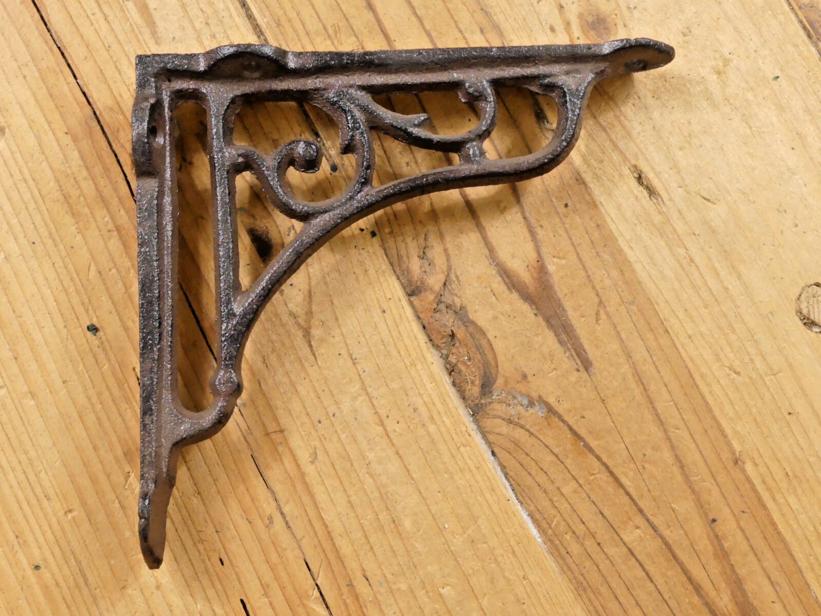 8 Antique Style Vine Shelf Brace Wall Bracket Cast Iron Corbel 6″ X 6 1/2″ Brace