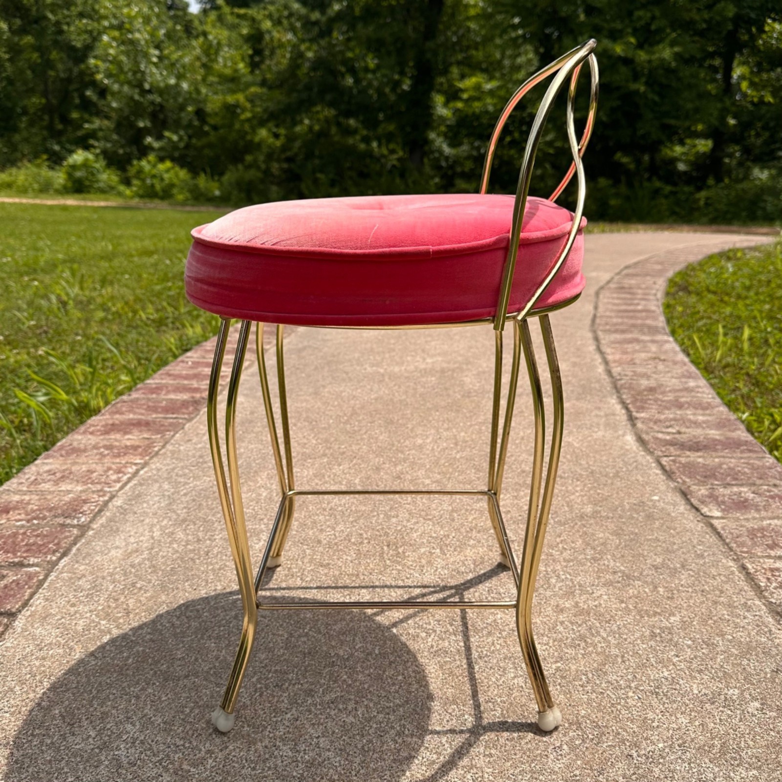 Vintage Pink Velvet Vanity Chair Hollywood Regency Stool Gold Metal Mid Century