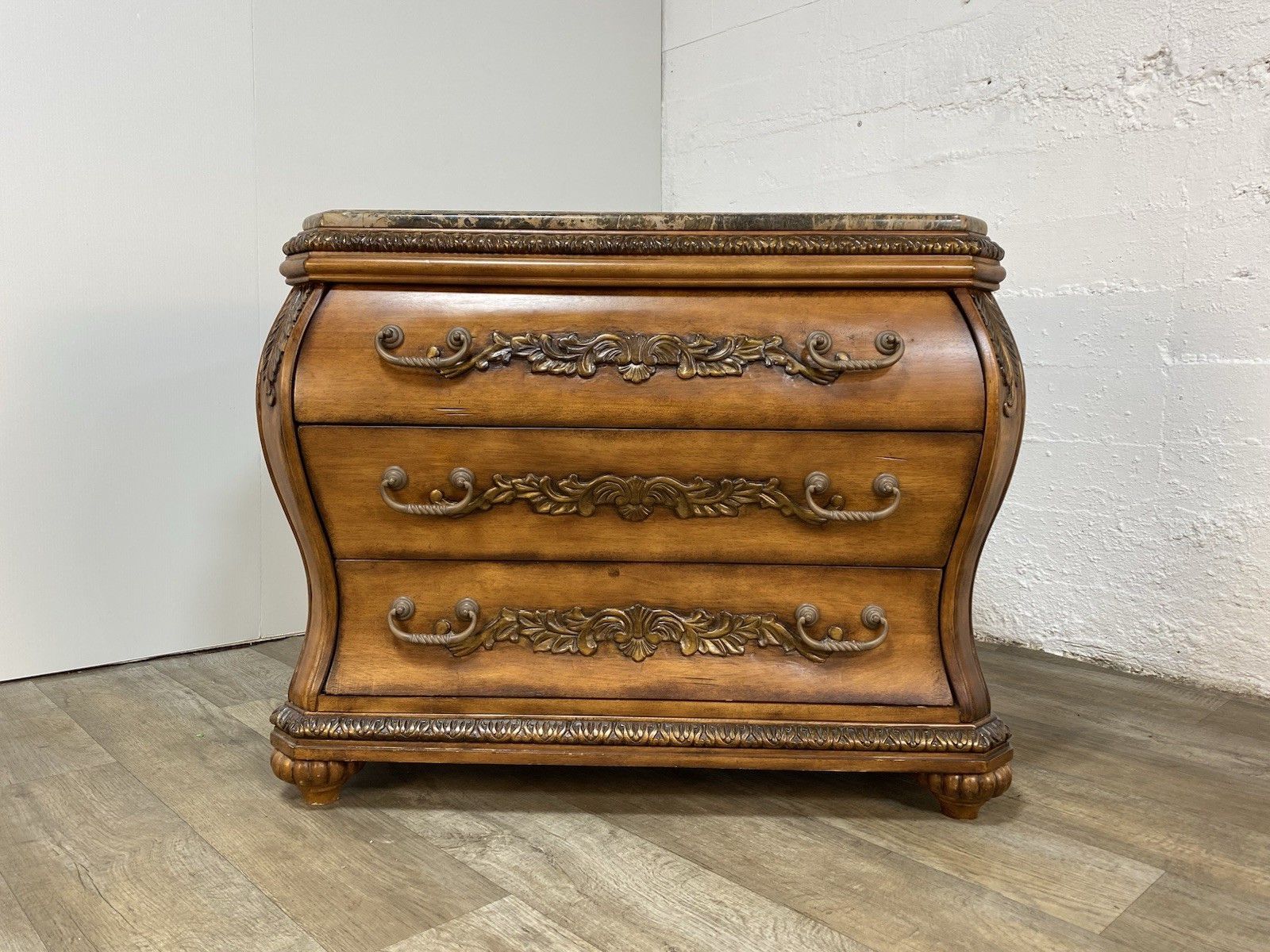 Ashley Furniture Chateau Frontenac Louis XVI French Provincial Bombay Chest