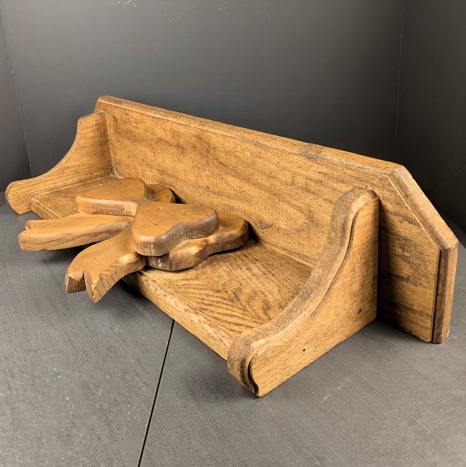 Oak Bow Wall Shelf Vintage Solid Wood Cottage Farmhouse Display Ledge 24″