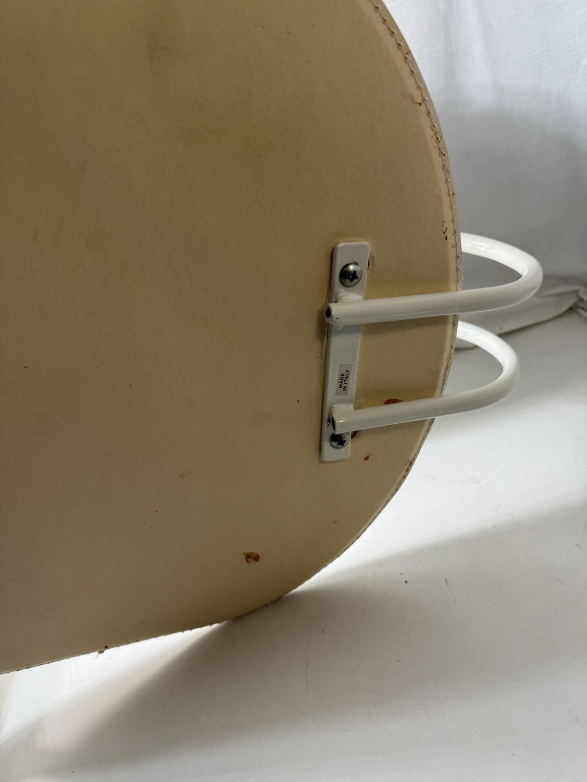 Italy 80s White Tubular Metal Cantilever Armchair – Post-Modern Chair 22x20x31