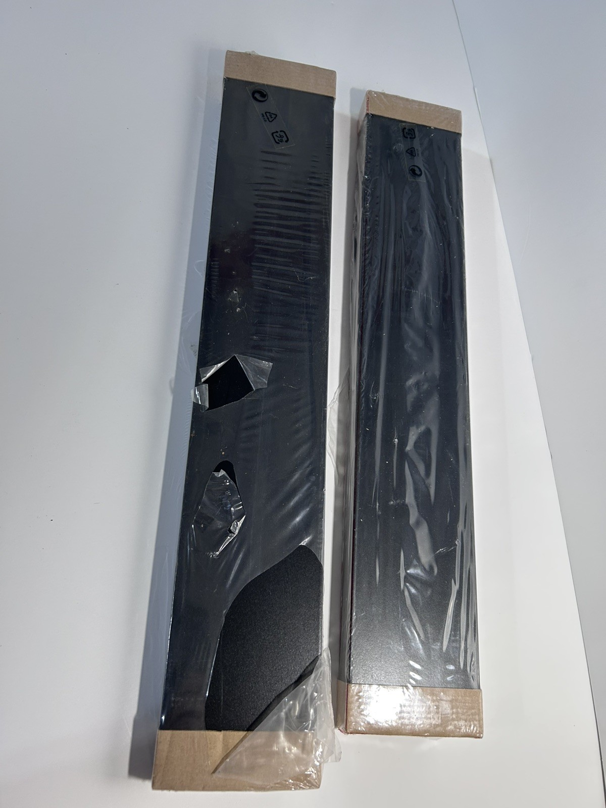 2 Ikea Ribba 21 5/8” 55 cm Black Shelf 19585 401.260.69 Brand New
