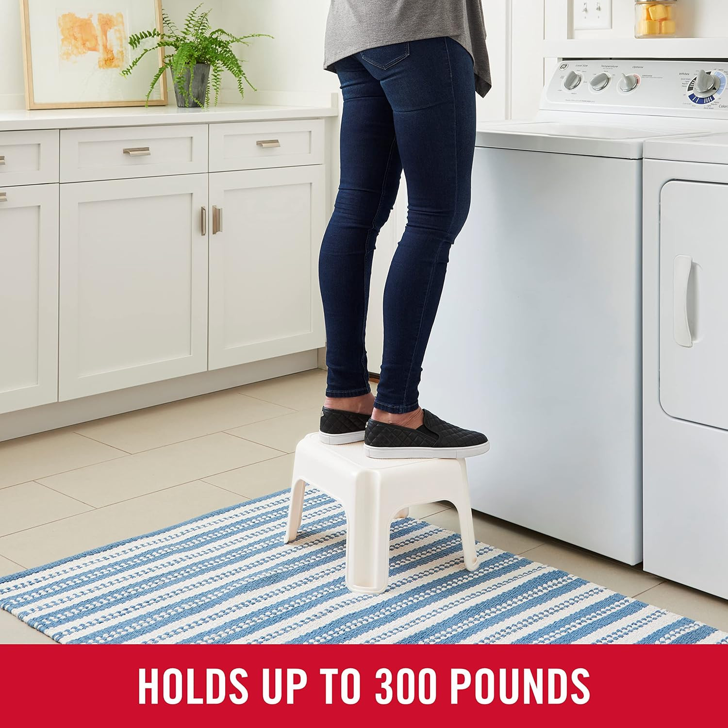 Rubbermaid Roughneck Step-Stool Bisque Lightweight Holds up to 300 Pounds Ideal