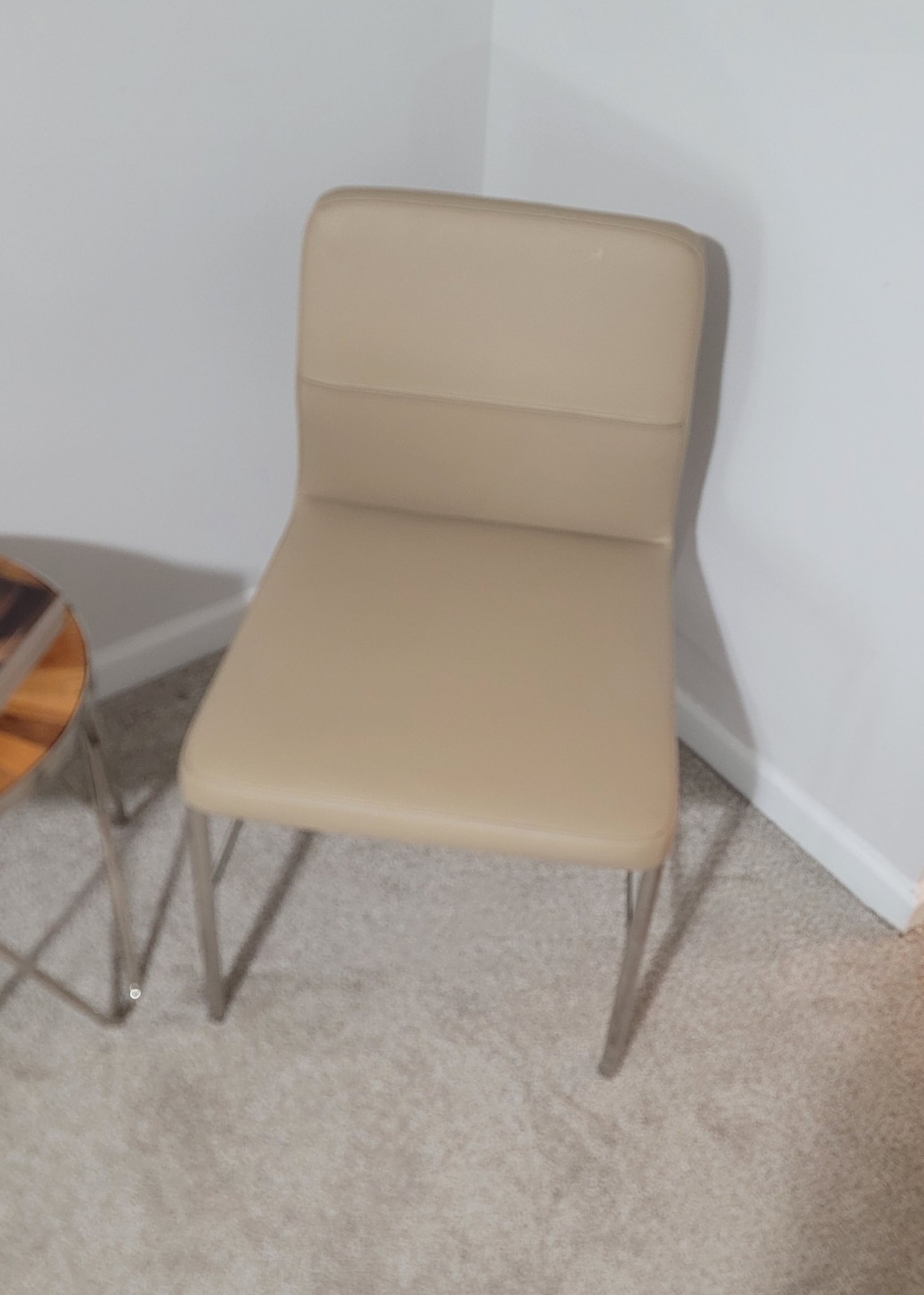 Bernhardt Design Avant Beige Leather Chair