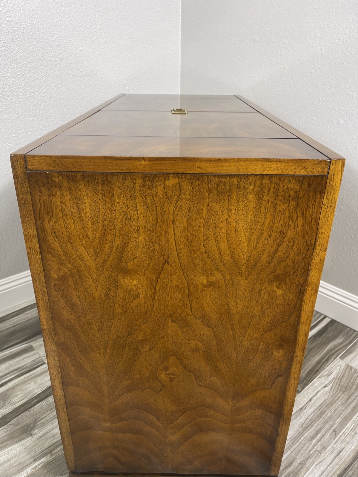 Drexel Heritage Dynasty Burlwood MCM Bar Cart/Buffet ON WHEELS