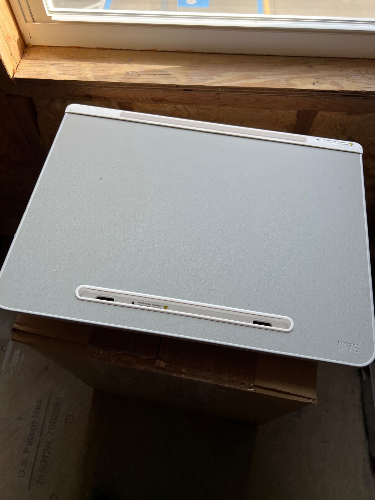 Saui Multifunctional Adjustable Folding Laptop Table ( White/Silver)