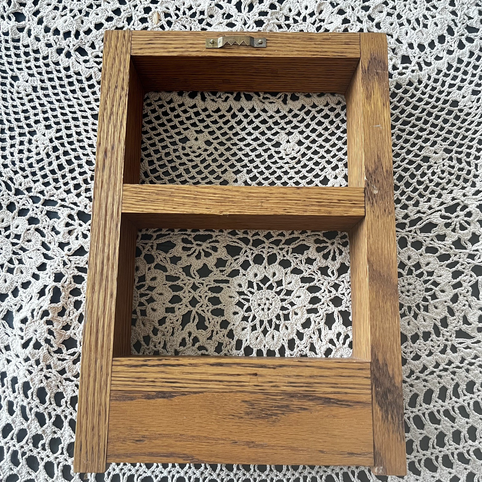 Vintage Wooden Wall 3 Shelf Spice Peg Rack Small 11×8” Country Cottage Farmhouse