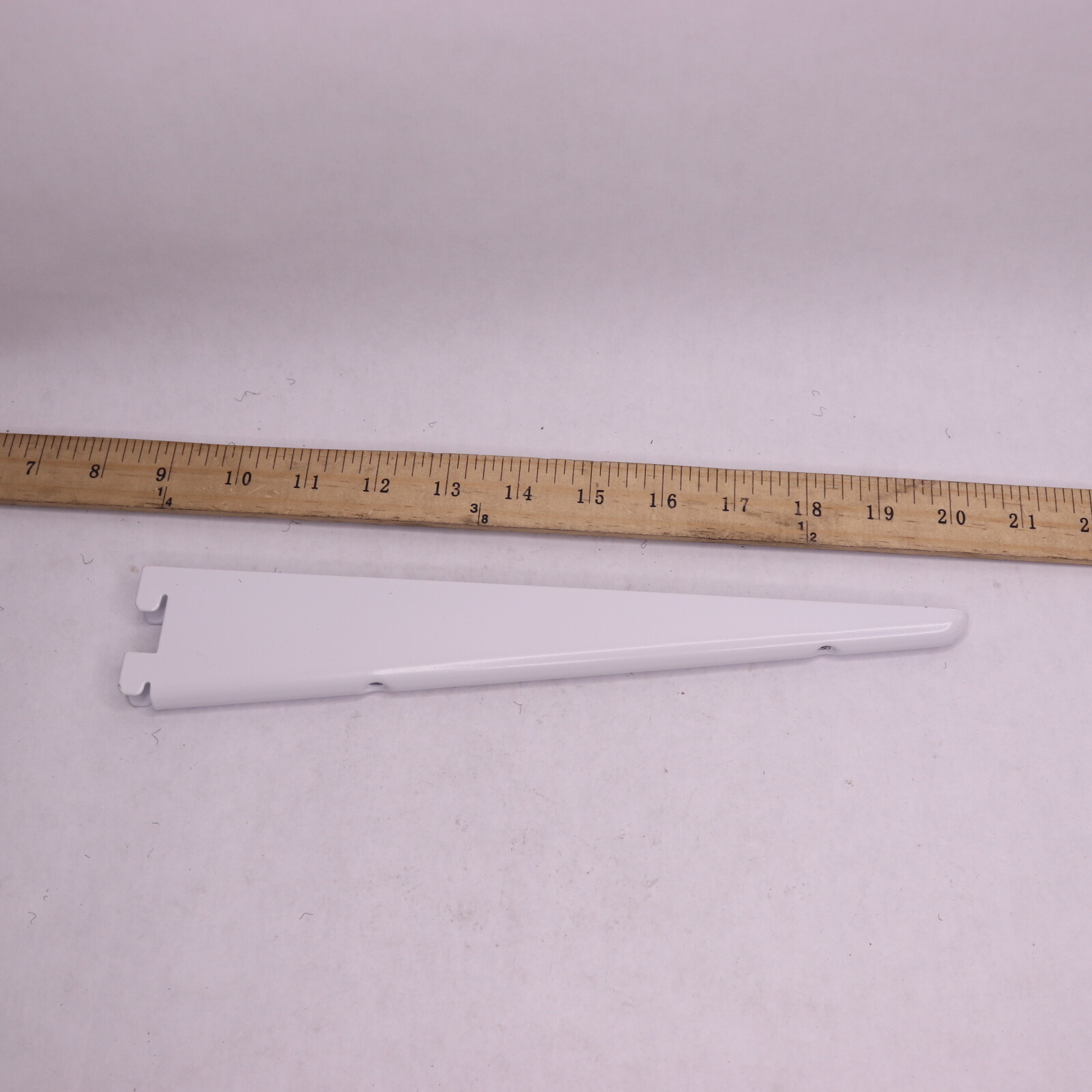Knape & Vogt Shelf Bracket Plastic White 10.5″ 182WH10.5