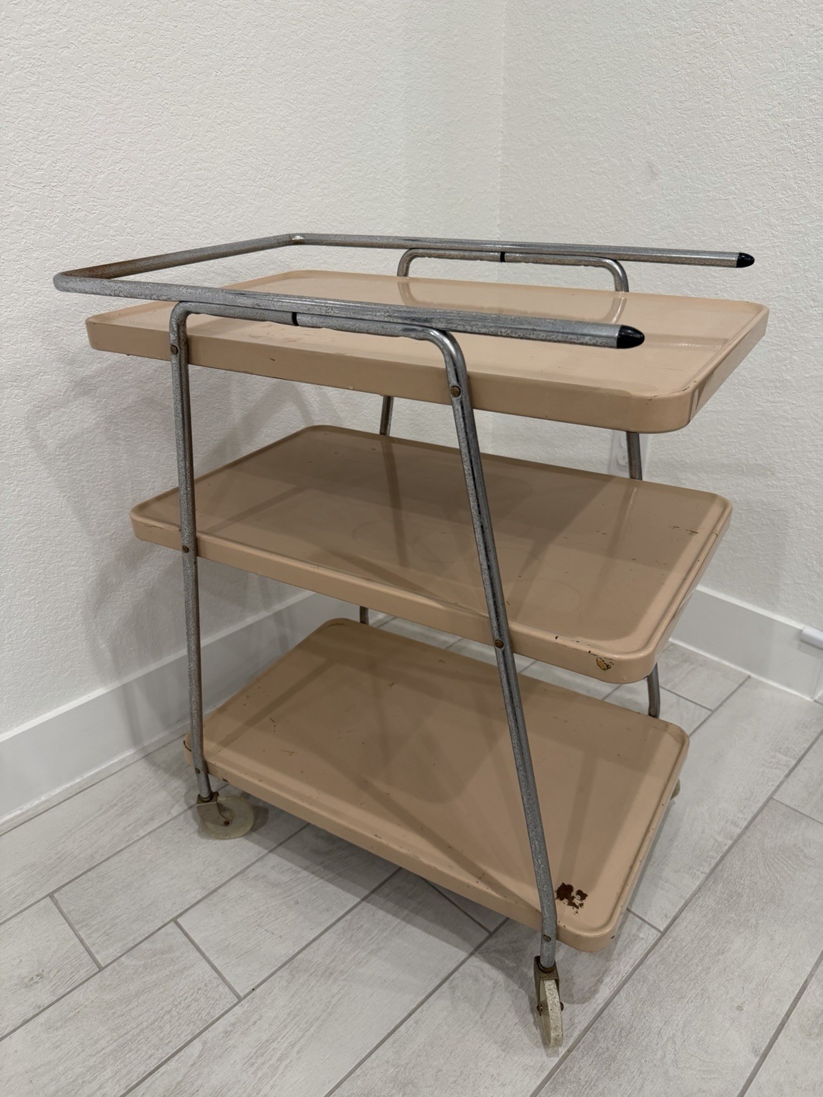 Vintage Cosco 3 Tier Cart Metal Rolling Bar Serving MCM Atomic Retro Beige Tan