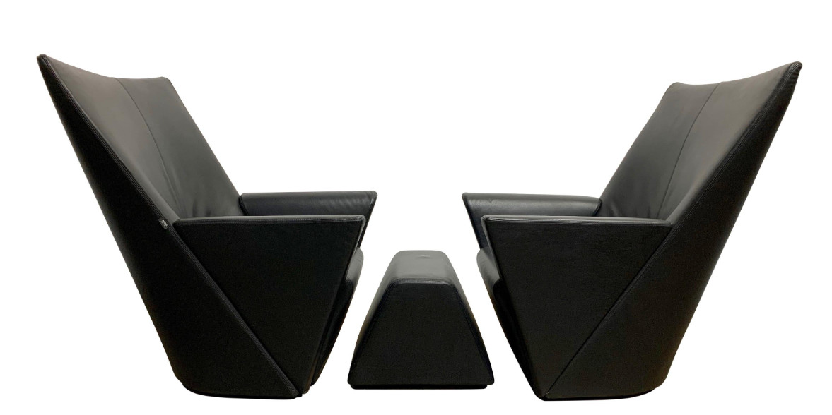 Arflex Italy Armilla Postmodern 1990’s Swivel Armchairs and Ottoman – Set of 3
