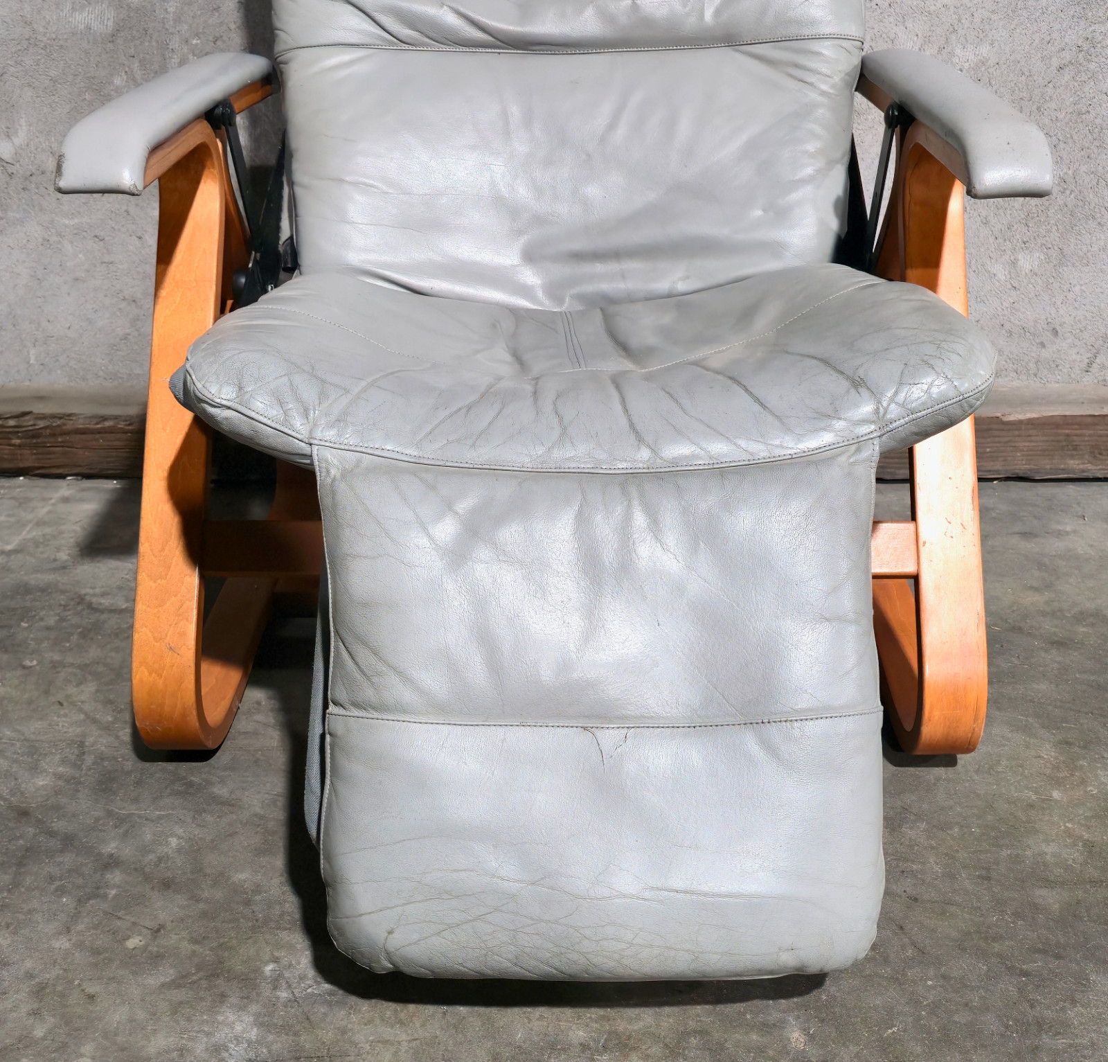Vintage Nepsco Bentwood Backsaver Recliner in Teak Gray Leather Rare