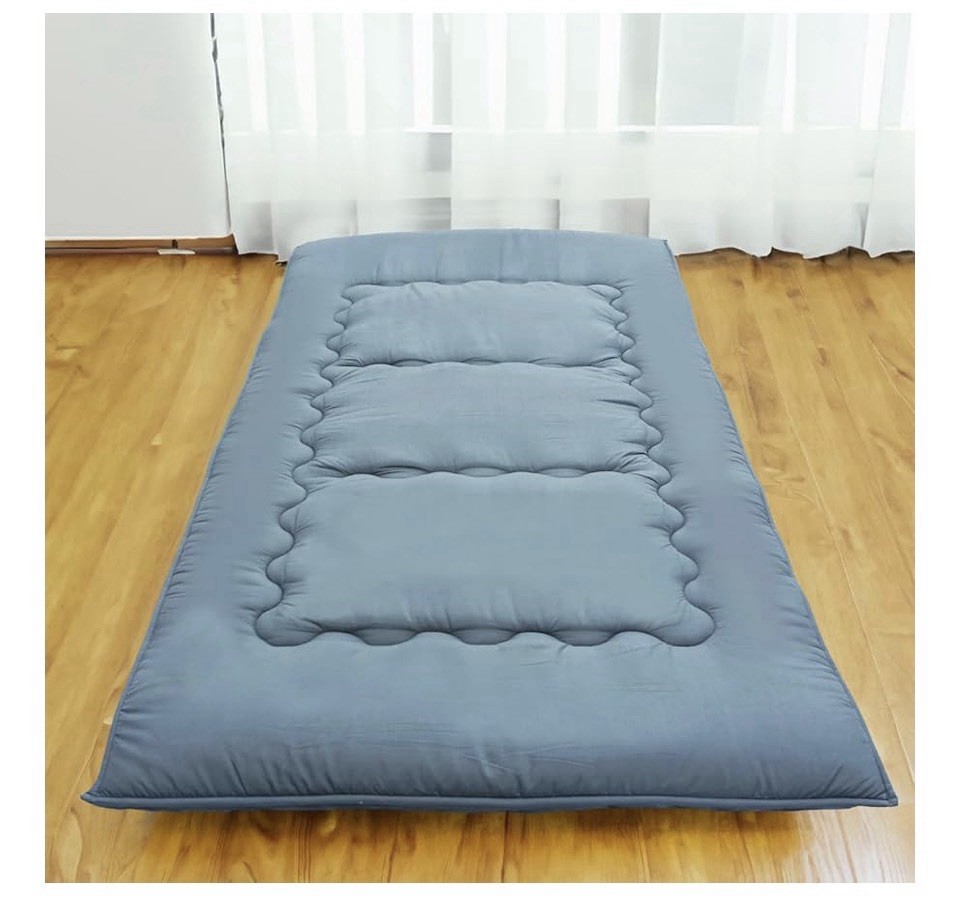Japanese Floor Mattress Futon Mattress with Cover (Grey, Queen 80″L x 60”W)