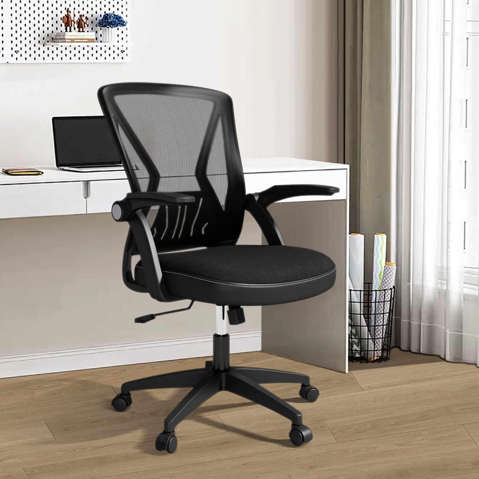 Ergonomic Office Chair with Flip-up Armrests Swivel Chair Desk Chair Black