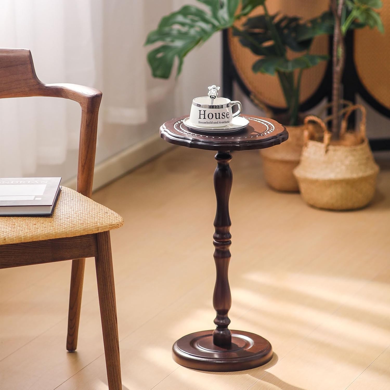 100% Solid Wood Round Side Table Small Drink Table Small Spaces Modern End Table