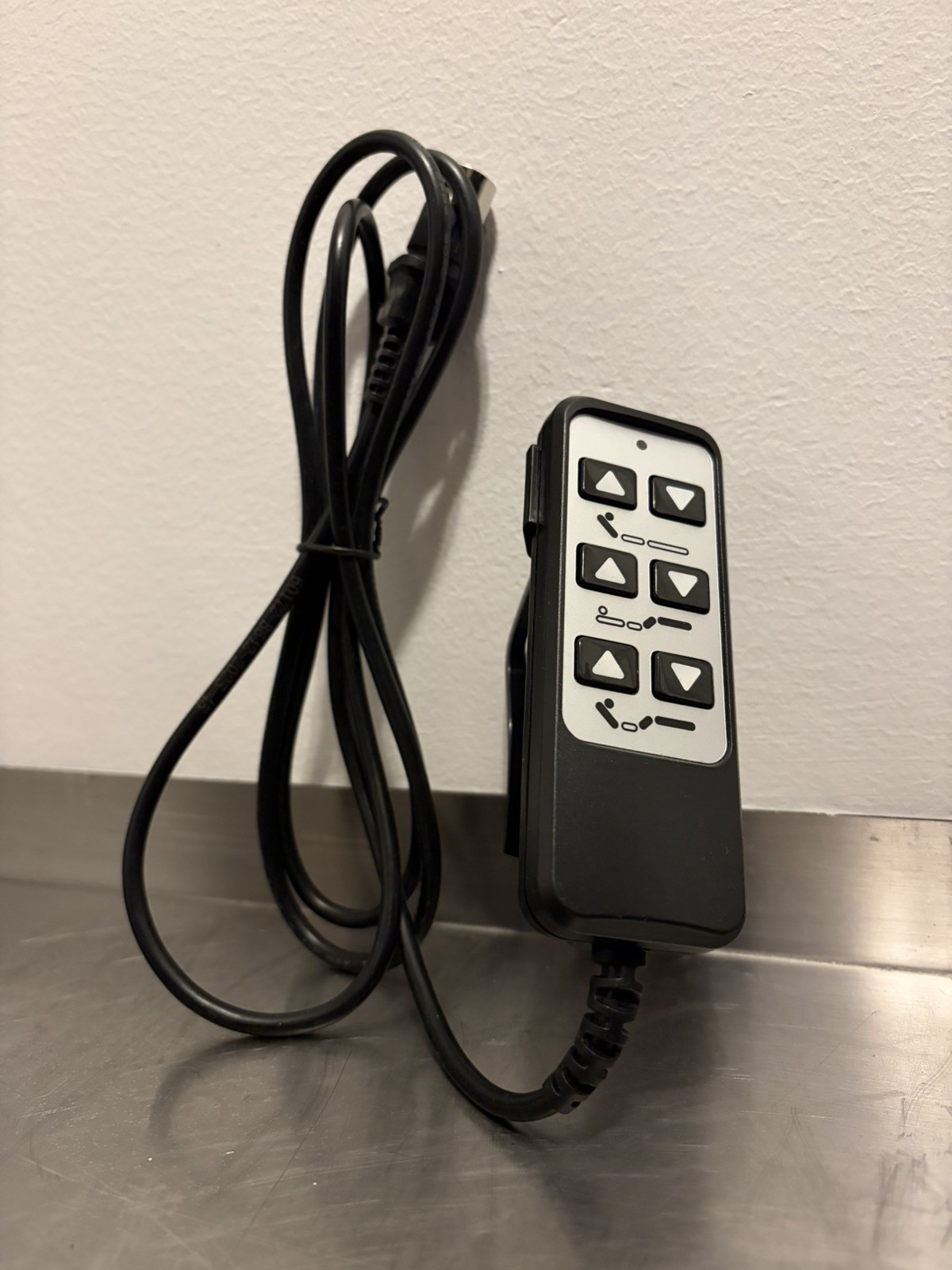 Richmat 6 Button 5 Pin Adjustable Bed Remote Control Replacement,Wired Handset