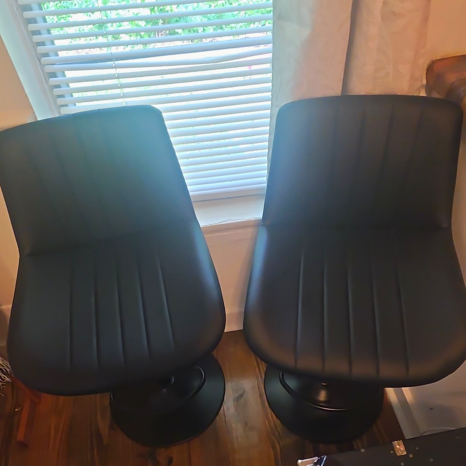 Set of 2 Black Adjustable Swivel Barstools for Adults, Indoor Solid