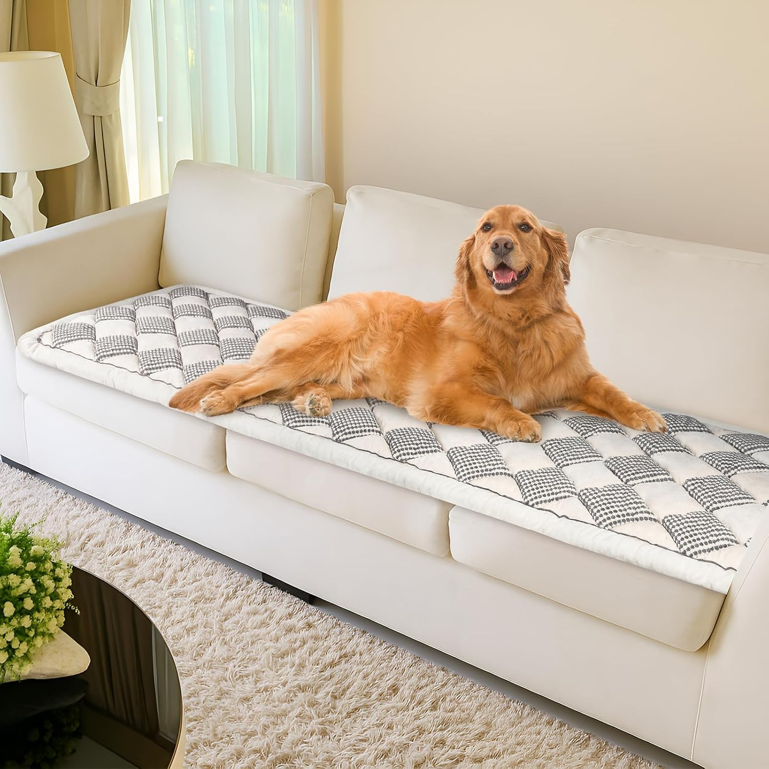 Stylish Checkered Couch Cover for Dogs – Washable Non-Slip Sofa Protector