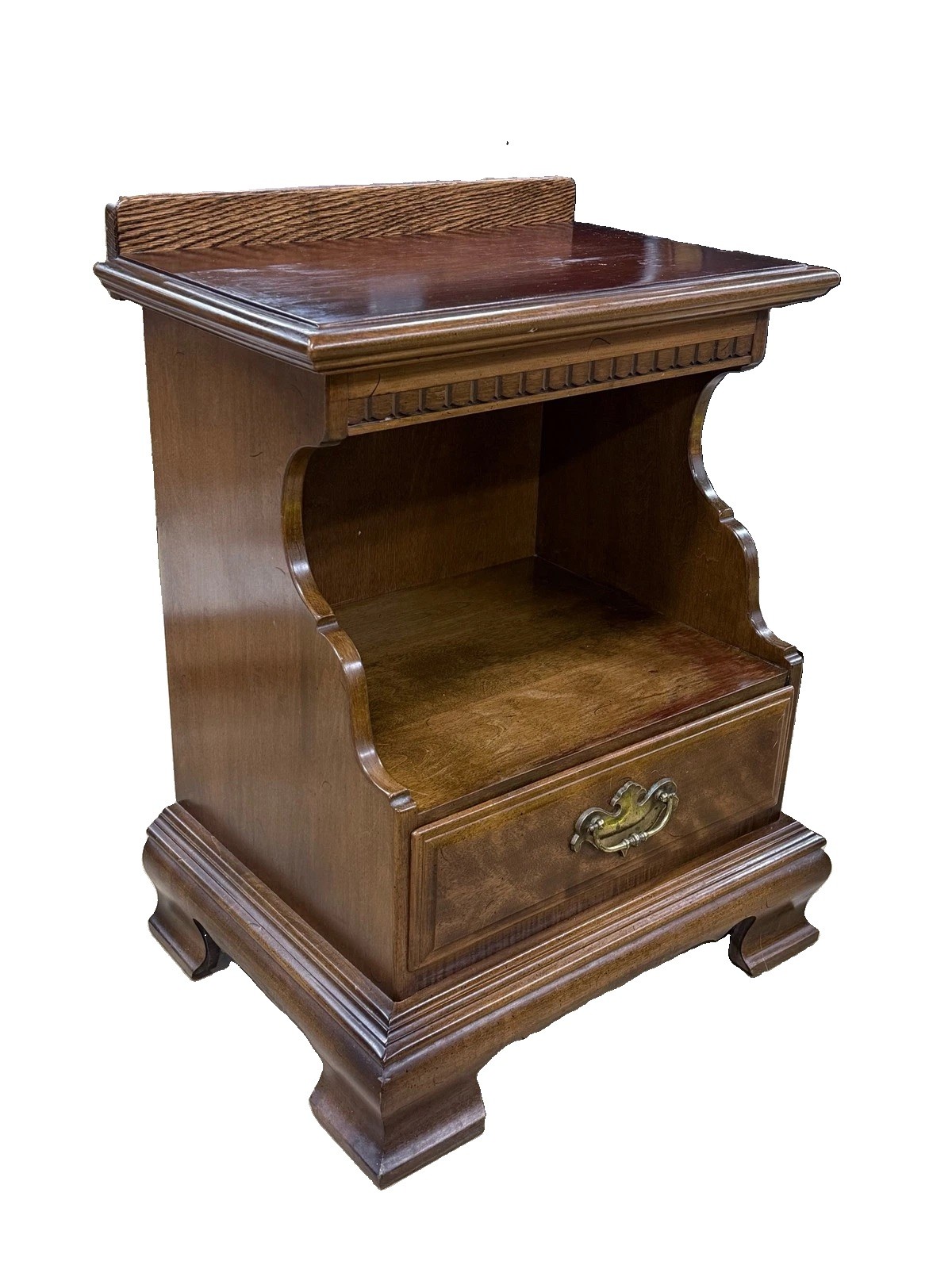Ethan Allen Maple Nightstand Open Cabinet with Drawer Traditional Style