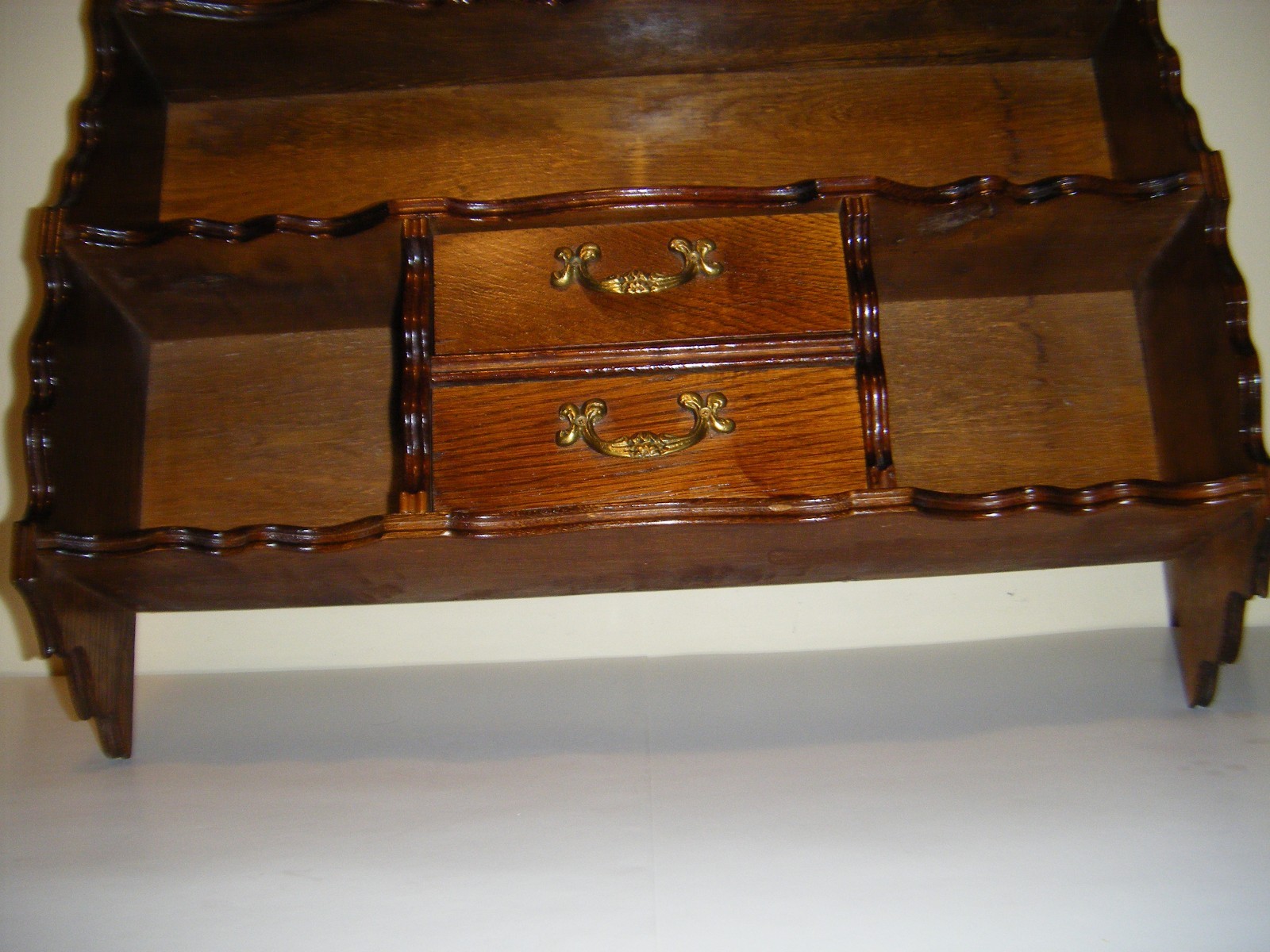 Vintage Wooden Wall Shelf Display With 2-Drawers Etched Shell Design