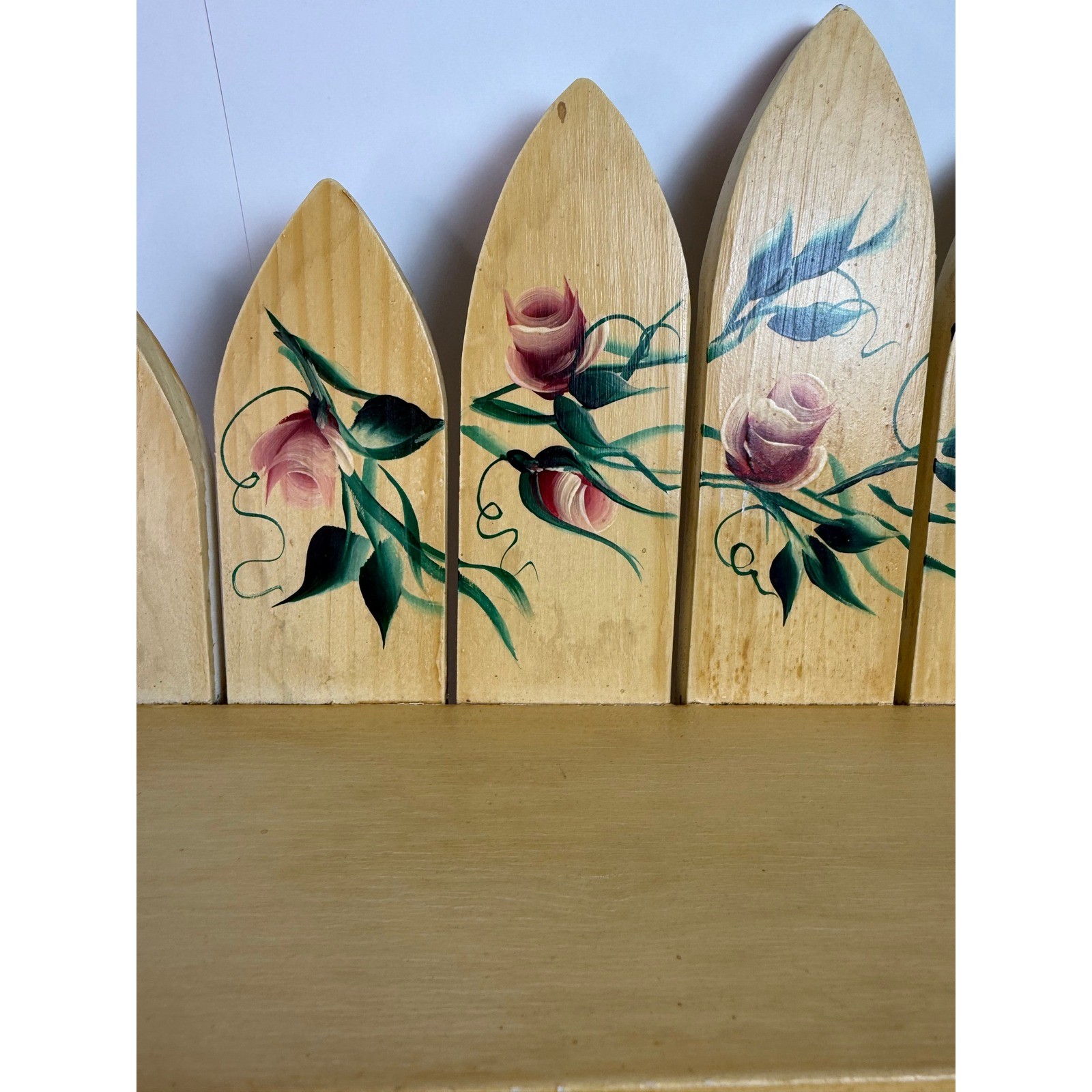 Vintage Hand Painted Wood Picket Fence Wall Shelf Pink Roses 3 Peg Rack 15in