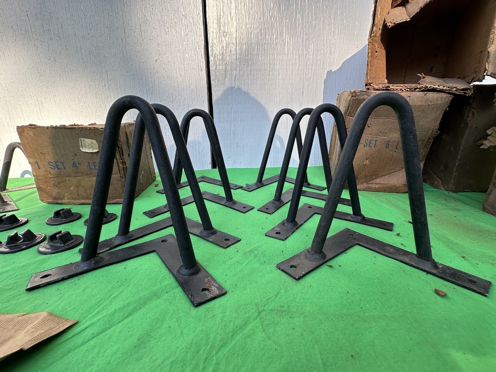 32 New Old Stock Vintage Mid Century Hairpin Legs Modern Metal Emco