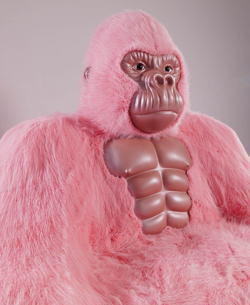 Inflatable Gorilla Couch Sofa Luxury Mink Plush 600kg Load Capacity Lounge Chair