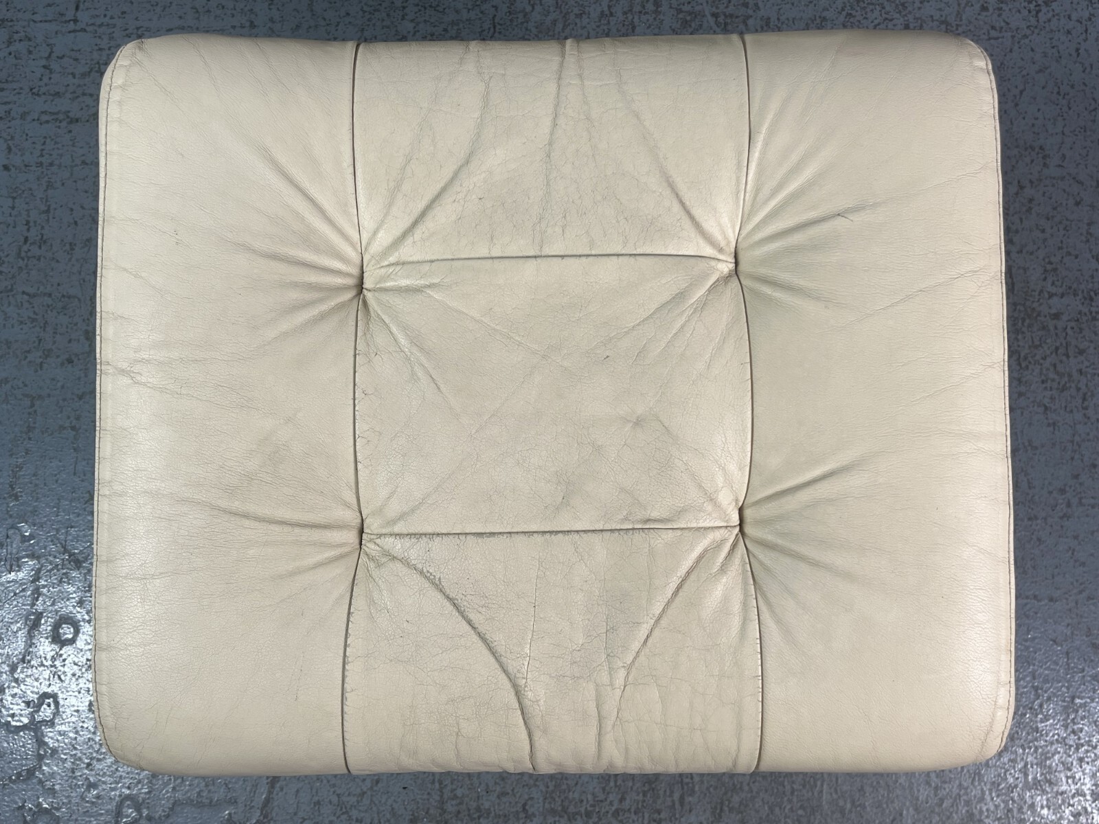 Vintage Mid Century Ekornes Stressless Recliner /Ottoman Cream Leather on Brass
