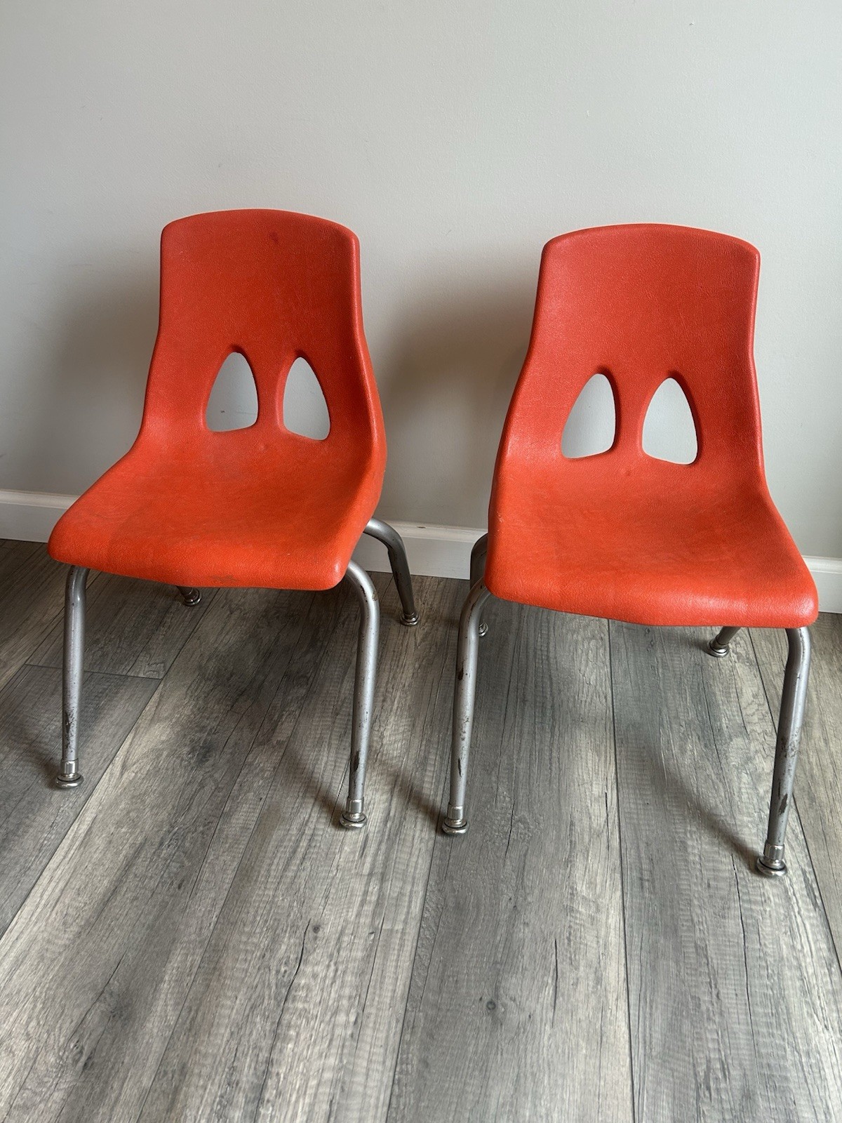 2 Vintage Carter Craft Kids School Chairs Orange Plastic Stackable 21” Seat Fun