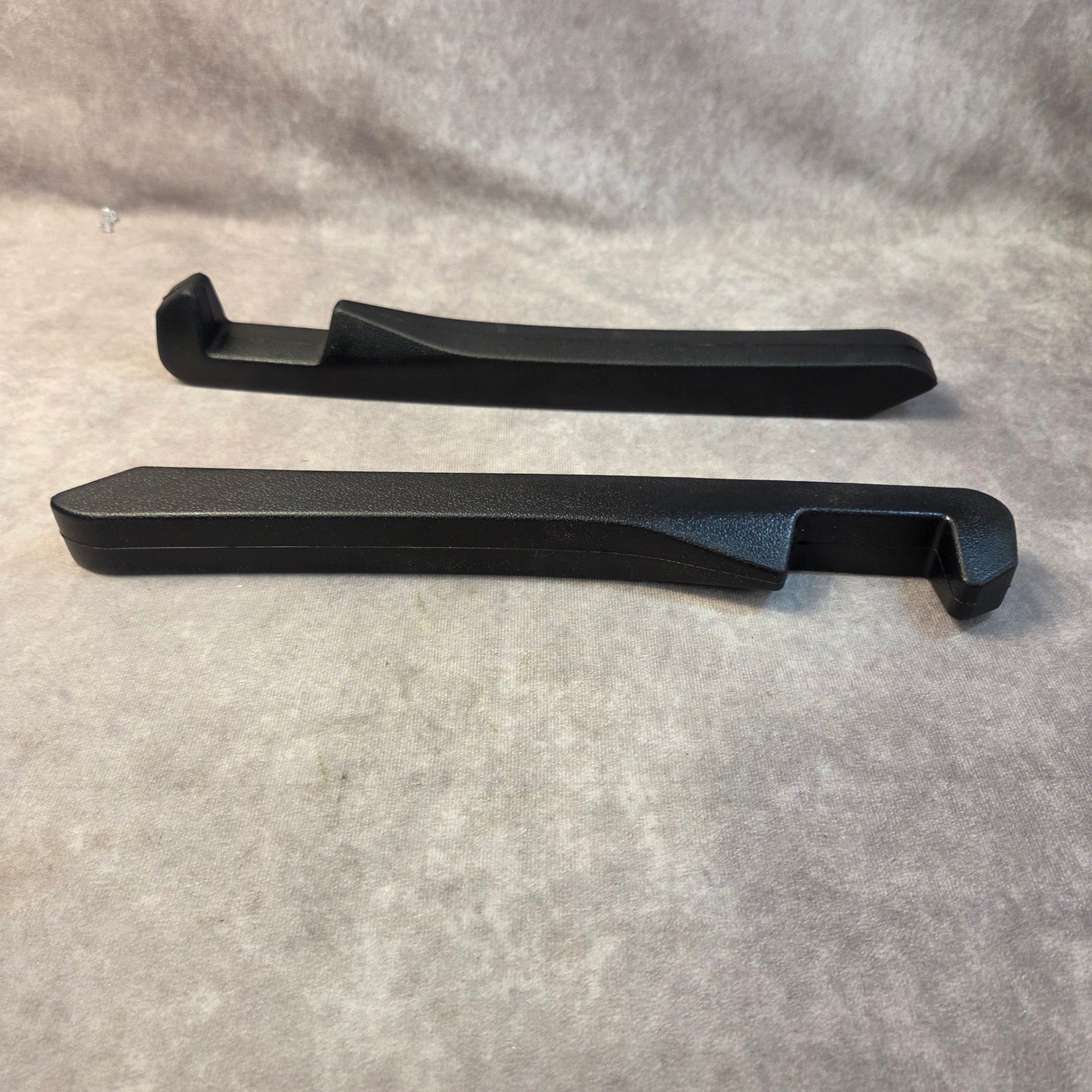 Black Textured Plastic Replacement Brackets Pair Notched Hook Trim Parts