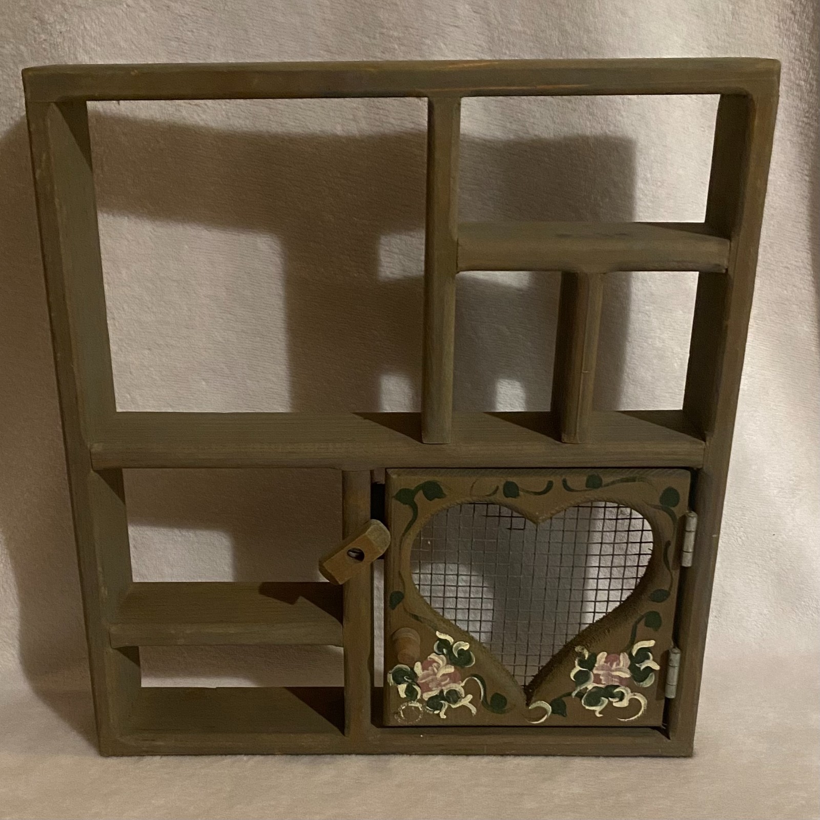Rustic Wooden Trinket Shelf Hinged Door with Heart-Shaped Mesh Cutout Flowers