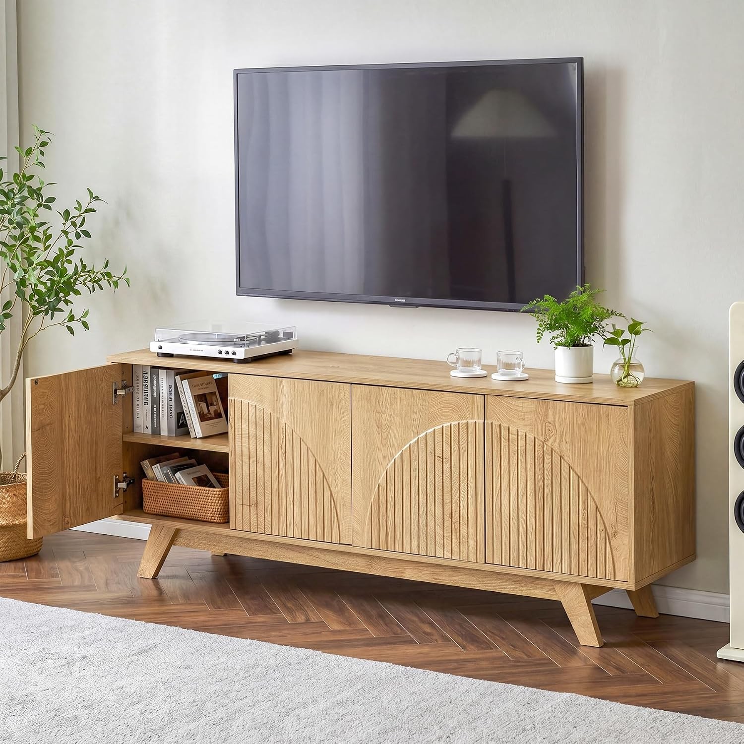 63” Wooden TV Stand for 55-70” TVs, Modern Media Console with Storage & Doors