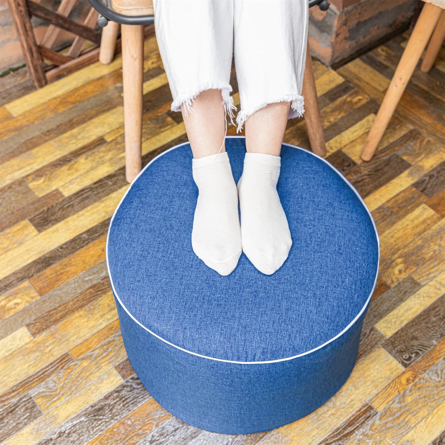Comfortable Outdoor Ottoman Waterproof 19×12 In Lightweight Foam Stuffed Pouf